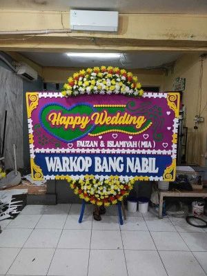 Papan Bunga di Sumur Batu